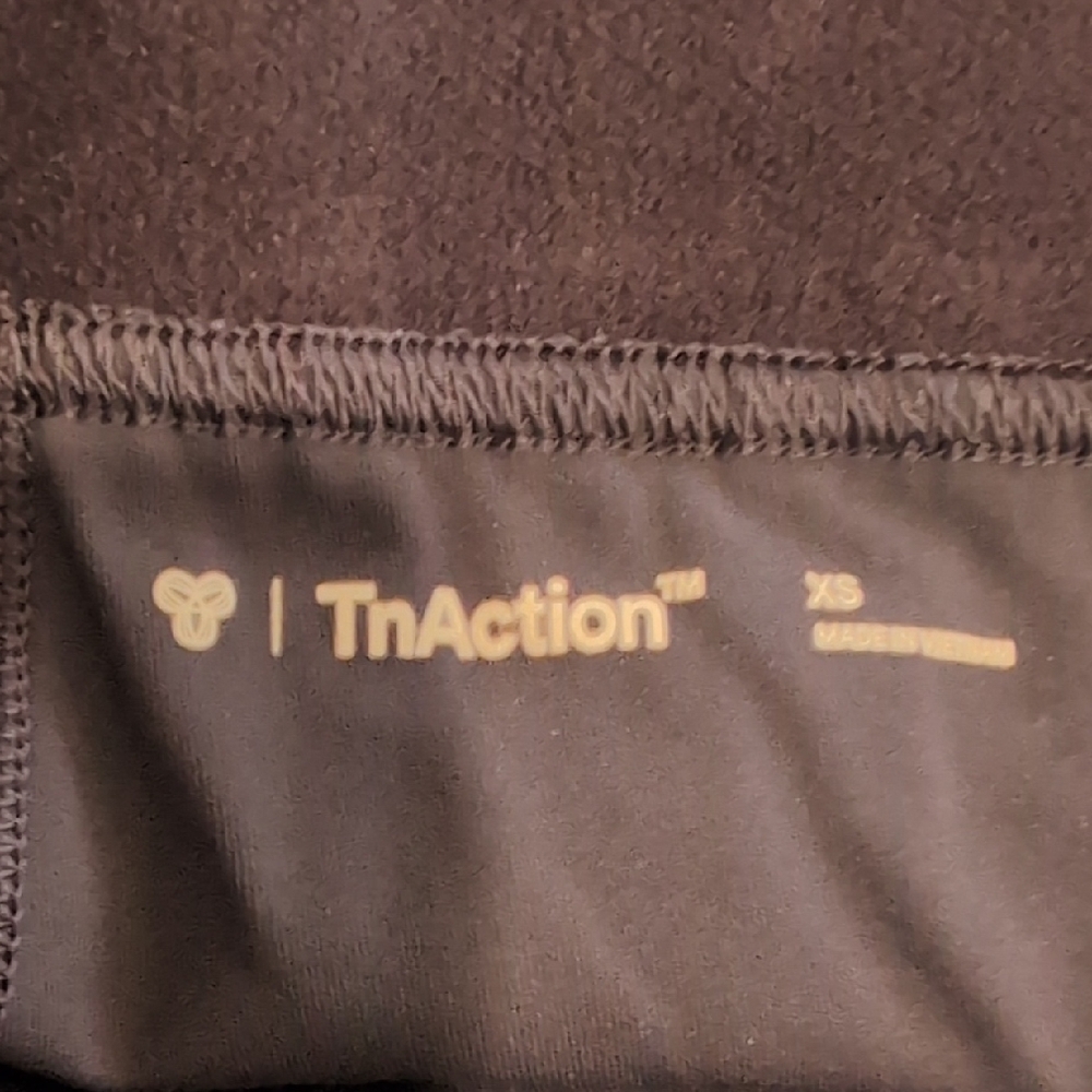 Aritzia TnaMOVE™ Tennis Pro Mini Skirt - Picture 8 of 8